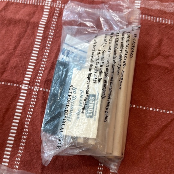 Kids building craft kits sets Home Depot Lowe’s planter box car napkin holder - Picture 5 of 9